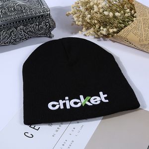 Ny anpassad stickad beanie mode broderi hatt bra marknadsföringsprodukter solida vinter varma mössor grossist gratis frakt