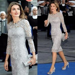 Knee Length Short Silver Lace Mother Of The Bride Dresses Elegant Sheer Long Sleeves Sheath Evening Mothers Dress