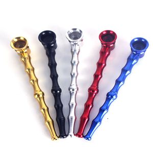 Tubo de metal Mounthpiece liga de zinco Bamboo Shape Mini Smoking Pipe Design exclusivo Fácil de transportar tubo limpo portátil