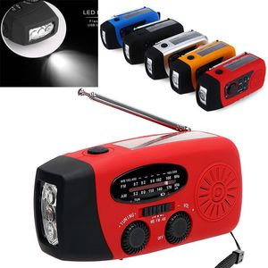 AM / FM / WB Solar Radio-Licht-Notfall-Solarhand-Kurbel-Leistung 3 LED-Taschenlampe elektrische Fackel-Dynamo-helle Beleuchtungslampe GGA969