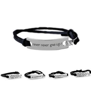 Armband mit Zitat „Never Never Give Up“, Buchstaben-ID-Tag-Armband, Ledermanschetten-Armreif für Frauen und Kinder, inspirierender Schmuck