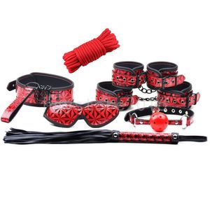 7pcs Bondage sob a cama em relevo vermelho Iniciantes PVC WHIP CUFFS GAG GAG CLARE MASK ROPE #R96