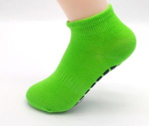 Cheap kids Trampoline socks non-skid jumping socks point massage bottom bounding Sock baby toddler kids non-slip jump socks