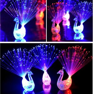 Kreative Pfau LED Finger Ring Lichter Balken Party Nachtclub Farbe Ringe Optische Faser Lampe Kinder Halloween Party Liefert Pfau # KG01