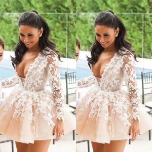 Cheap Sale 2018 V Neck Short Mini Homecoming Dresses Long Sleeve Lace Appliqued Cheap Party Evening Prom Dress Short Formal Gowns