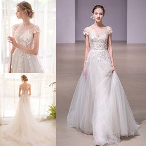 2022 Elfenben Tulle Kortärmad Bröllopsklänning Sheer Neck Court Tåg 3d Flower Applique Backless Real Photos A-Line Bridal Gowns Custom Made