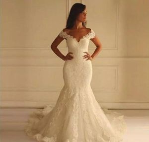 2018 Abiti da sposa a sirena con spalle scoperte scollo a V Misure donna Abiti da sposa Abiti da sposa vintage con applicazioni di pizzo sexy