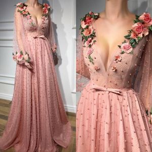 Dammig rosa prom klänningar lång djupa v nacke större beading sash illusion långa ärmar kväll klänningar handgjorda blommor kändis fest klänning