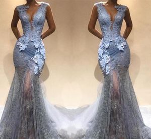 Srebrna szara koronka 2019 Mermaid Prom Dresses Sexy Deep V Neck Koronki Appliqued Evening Dress Illusion Party Suknie