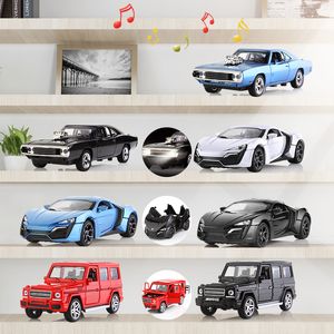 1:32 pull back Alloy Cars die-cast vehicle car collection & toy Car W/Light& Music Open The Doors car toys