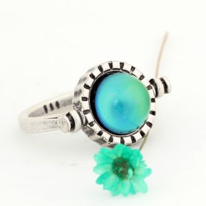 New Solitaire Bohemian Men Simple Womens Mood Stone Ring Cute Change Color for Gift Size 7/8/9