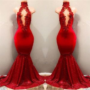 2018 Sexig High Neck Red Sequined Prom Klänningar Mermaid Hollow Out Front Lace Appliqued Beads Aftonklänningar