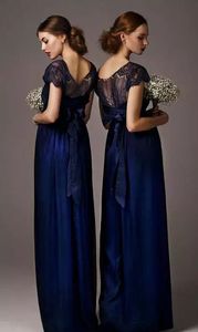 Elegant Chiffon Lace Navy Blue Long Bridesmaid klänningar Kort ärmmonterad Sash Aftonklänningar Plus Size Maid of Honor Dresses Unde269o