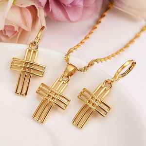 Set di orecchini per collana con linea tridimensionale di moda Set di gioielli con ciondolo a croce in oro giallo 14 carati regalo per feste da donna