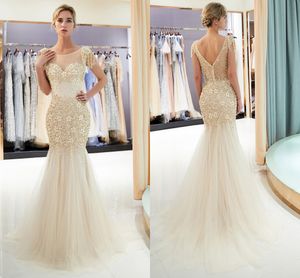 Nowy Projektant 2019 Sexy Złoto Szary Mermaid Prom Dresses Koraliki Kryształy Bling Bling V Powrót Sheer Neck Wielopięciowy Tulle Długość Piętro Długość Suknie Wieczorne