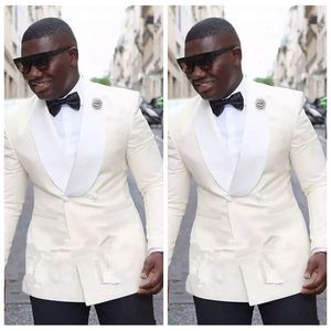 2019 Formal Classic Style Groom Tuxedos Groomsmen Ivory Shawl Collar Best Man Groom Suit Wedding Men Blazer Suits Only (Jacket+Pant)