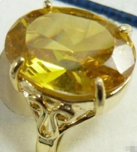 Gratis frakt Gul Rhinestone Crystal Ring Storlek: 7: 8: 9