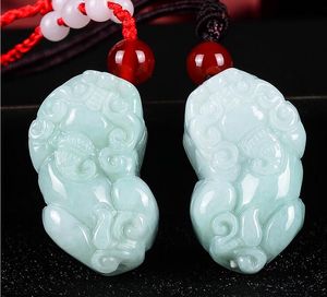 Burma jade Un pendente portafortuna modello maschile e femminile pendente in giada Rui Bestia giada pietra 34X18X14MM