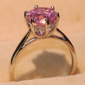 Storlek 5-10 Lyxig smycken Solitaire 100% Real 925 Sterling Silver Round Cut Pink Sapphire CZ Diamond Gemstones Kvinnor Bröllop Crown Ring Gift