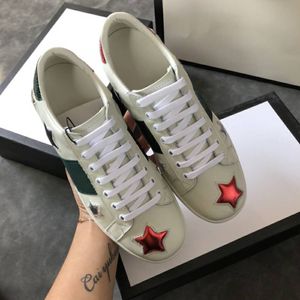 En Kaliteli tasarımcı ayakkabı Hakiki Deri Sneaker Kadın Moda Beyaz Deri Platformu Ayakkabı Düz ​​Rahat Ayakkabılar