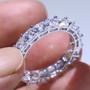 Unikalna luksusowa biżuteria Top sprzedaje 925 Sterling Silver Poduszki Kształt Biały Topaz CZ Diament stos Pełna Wieczność Kobiety Wedding Band Pierścień Prezent