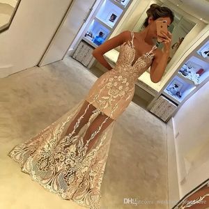 Sexy Mermaid Prom Dresses V Neck Sleeveless Lace With White Appliques Tulle Trumpet Long Evening Dress Party Wear Girls Pegeant Gowns