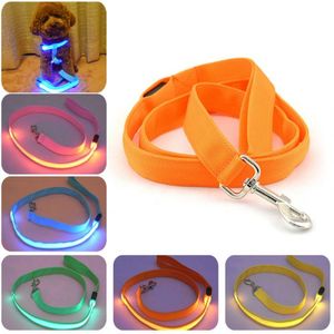 LED Trelas Do Cão de Estimação Piscando Em Nylon Escuro Segurança Segurança LEVOU Pet Leash Luminosa Pet Products