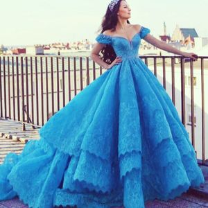 Charming 3 Tieres Lace Evening Dresses Sexy Off Shoulder Lace Appliques Ball Gown Evening Prom Gown Fascinating Celebrity Red Carpet Dress