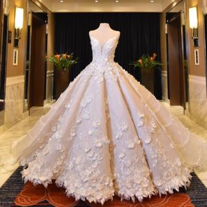 سحر دبي 3D-Florals فساتين الزفاف محض جوهرة الرقبة الخرز الرباط يزين ثوب الزفاف ثوب الكرة رائع زائد حجم فستان الزفاف