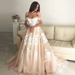 Glamoroso Champagne Princesa Vestidos De Casamento Fora Do Ombro Do Laço Do Vintage Flores Feitas À Mão Vestido de Noiva 2018 Lace-Up Vestidos De Casamento