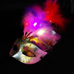 Luminescerande fjädermask Glittrande mask Prinsessan Venetian Half Face Mask för Masquerade Cosplay Nightclub Party Christmas Eve