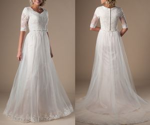 Bescheidene Hochzeitskleider in Elfenbein und Champagner mit halben Ärmeln, Perlengürtel, Spitze, Tüll, LDS-Brautkleider mit Ärmeln, maßgeschneidert, religiös, Wed219j