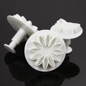 47pcs/set Cake Tools Flower Sugarcraft silicon mould Cake Decorating Tools for fondant Plunger Mold polymer clay molds