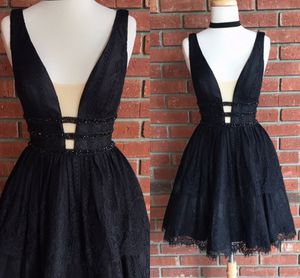 Sexy Black Deep V neck Short Cocktail Prom Dress Real Photos Bling Beaded Lace Bodice Ruched Inexpensive Designer Homecoming Party Gowns