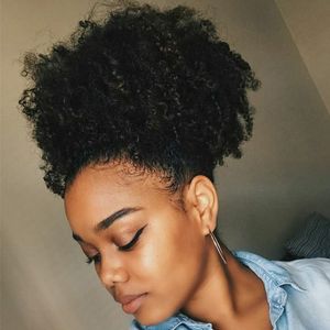 Kısa Yüksek At Kuyruğu Hairpieces Işlenmemiş Brezilyalı Bakire Saç Kinky Kıvırcık Saçlarınızı Uzantıları 120g siyah kadınlar için Afro puf atkuyruğu