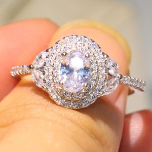 Victoria Wick Luksusowa biżuteria Pure 100% 925 Segregowanie Silver Oval Cut Biały Topaz Cute CZ Diamond Party Eternity Kobiety Ślub Band Prezent Prezent