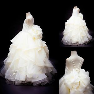 Mjölk vit blomma flicka klänningar för bröllop spets applikationer pärlsticka spaghetti tiered kjolar flickor pagant klänning barn formellt slitage