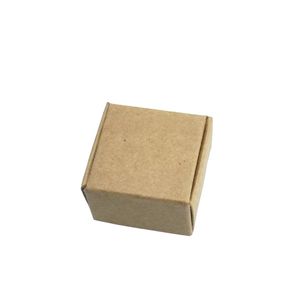 50 pçs / lote 3.7 * 3.7 * 2 cm Mini Presente Brinco Pacote de Papel Kraft Caixas de Jóias Decoração Caixa De Papelão de Varejo