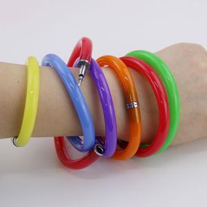 5 stks Flexibele Leuke Zachte Plastic Bangle Armband Ballpoint Pennen School Kantoorbenodigdheden Verjaardagscadeau