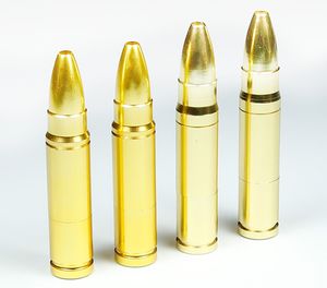 Neueste Kugelform Goldene Metallfilterpfeifen Leicht zu tragen und sauber zu tragen Hochwertiges Mini-Pfeifenrohr Einzigartiges Design Heißer Verkauf
