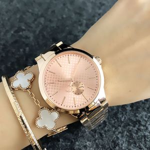 Relógio de pulso de quartzo de marca para mulheres e meninas com pulseira de metal e aço G44