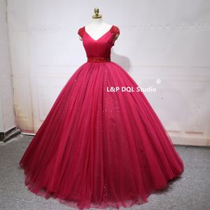 Impressionante vinho vermelho vestido de baile vestido de baile aberto de volta com bandagem plissados ​​tule com brilhantes lantejoulas beading noite vestidos redcarpet vestidos