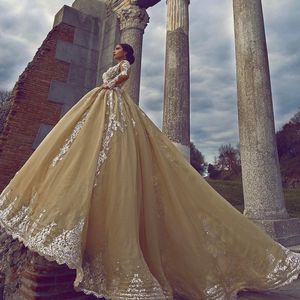Champagne Long Sleeves Wedding Dress Sequins Beads Lace Applique Ball Gown Wedding Dresses Fashion Dubai Royal Princess Wedding Gown