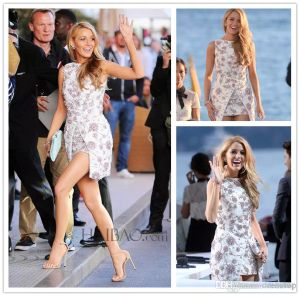 Cannes Film Festival Blake Lively Beaded Celebrity Evening Dresses Bateau Neck Lace Short Prom Gown med avtagbar tåg Cocktail klänning