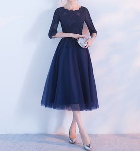 Elegantes Kleid für die Brautmutter in dunklem Marineblau, Reißverschluss hinten, Dreiviertelärmel, weicher Tüll, Teelänge, Kleider für die Brautmutter