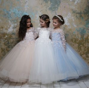 Lovely Ball Gown Flower Girls Dresses For Weddings Appliqued Long Sleeves Toddler Pageant Gowns Beaded Tulle Sweep Train Kids Prom Dress