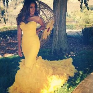 Elegant Mermaid Prom Dress Yellow Sweetheart Sleeveless Fit and Flare Ruffled Skirt Evening Long Formal Gowns with Train