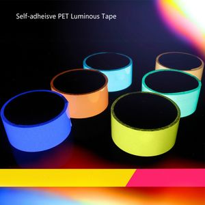 Vägsäkerhet Glödande trafiksignal Pet Lysous Sicker Fluorescerande Light Storage SelfLuminous Självhäftande Tape