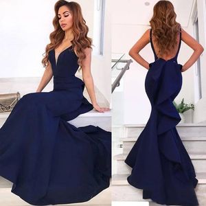 Navy Blue Mermaid Long Bridesmaid Dresses Deep V-neck Backless Ruffles Prom Gown Satin Sweep Train Evening Party Dress BD8981