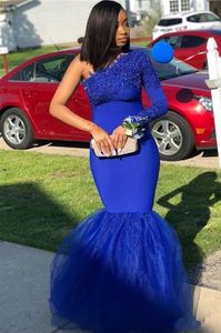 Sexy Royal Blue Mermaid Prom Appliques One Sholl Loce Appliques perline Tulle Black Girl Lunghezza più abiti da sera di abiti da sera di taglia da sera